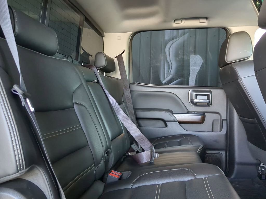 Used 2017 GMC Sierra 2500 Denali w/ Duramax Plus Package image 7