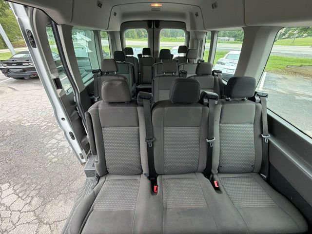 Used 2020 Ford Transit 350 XLT RWD image 5