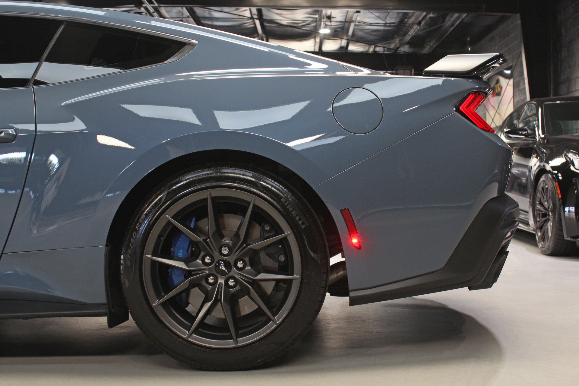 Used 2025 Ford Mustang Dark Horse RWD image 5