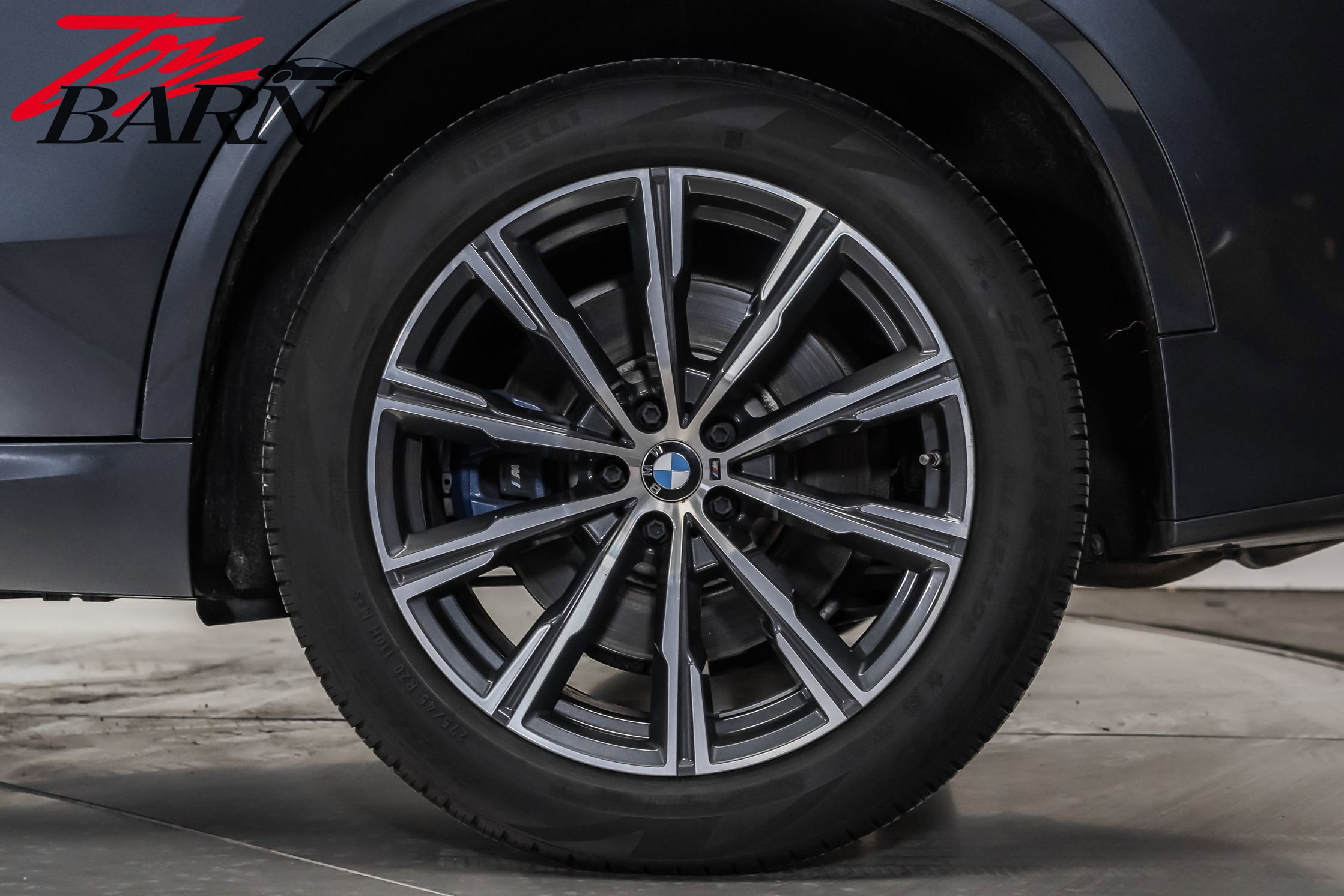 Used 2019 BMW X5 xDrive50i w/ M Sport Package image 19