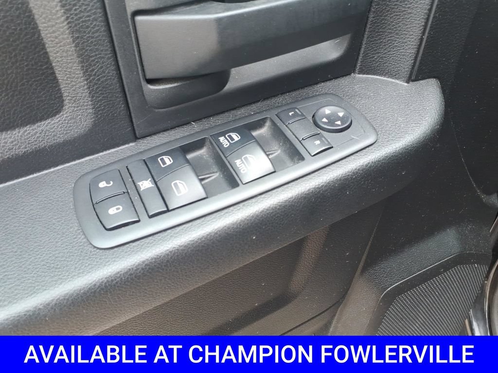 Used 2019 RAM 1500 Express w/ Express Value Package AWD/4WD image 11