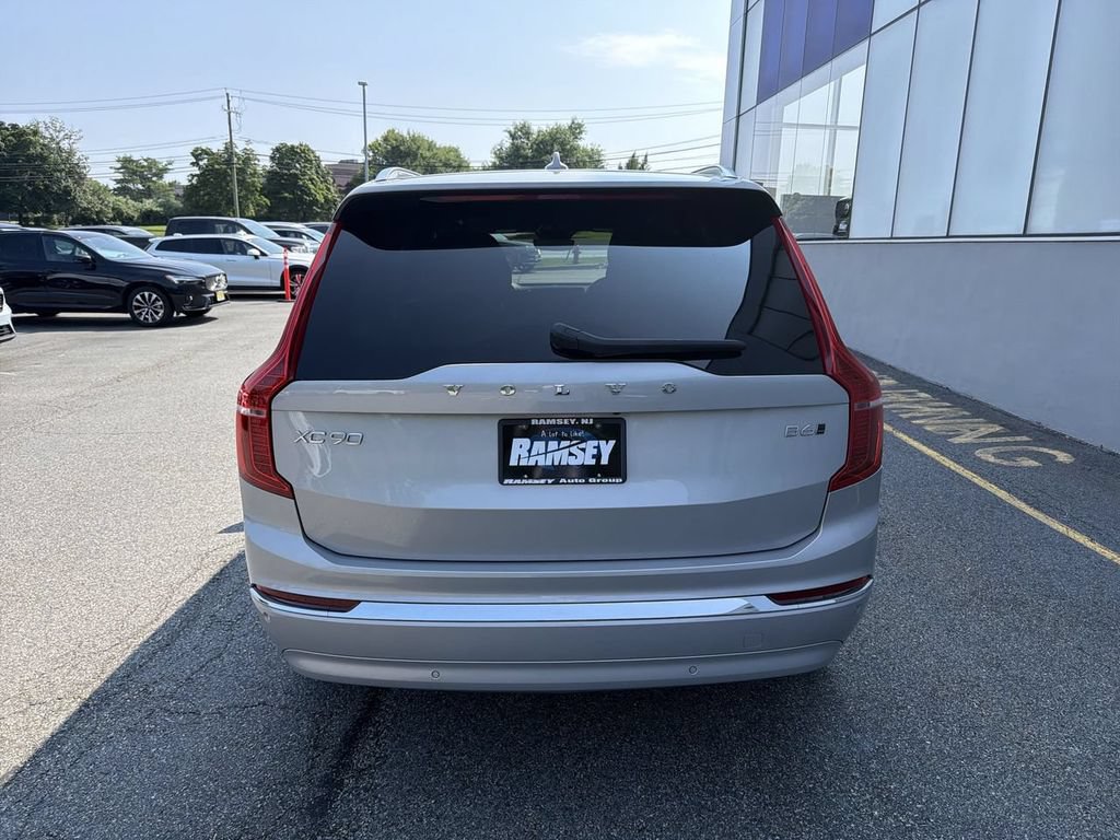 Certified 2023 Volvo XC90 B6 Ultimate AWD/4WD image 7