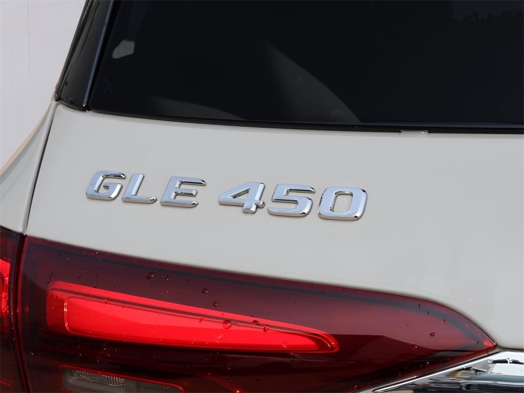 New 2025 Mercedes-Benz GLE 450 4MATIC image 9