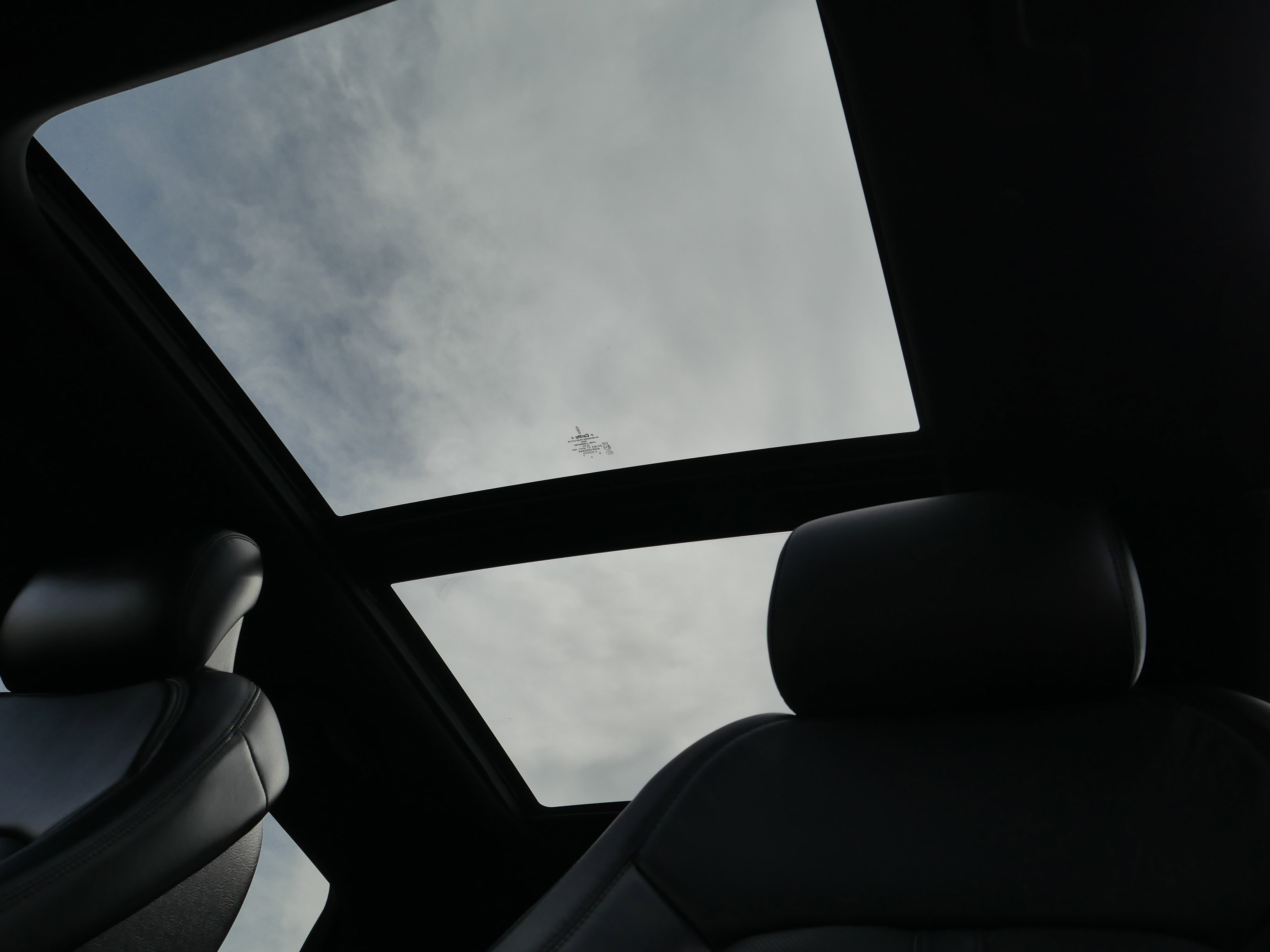 Used 2019 Lincoln Nautilus Reserve image 13