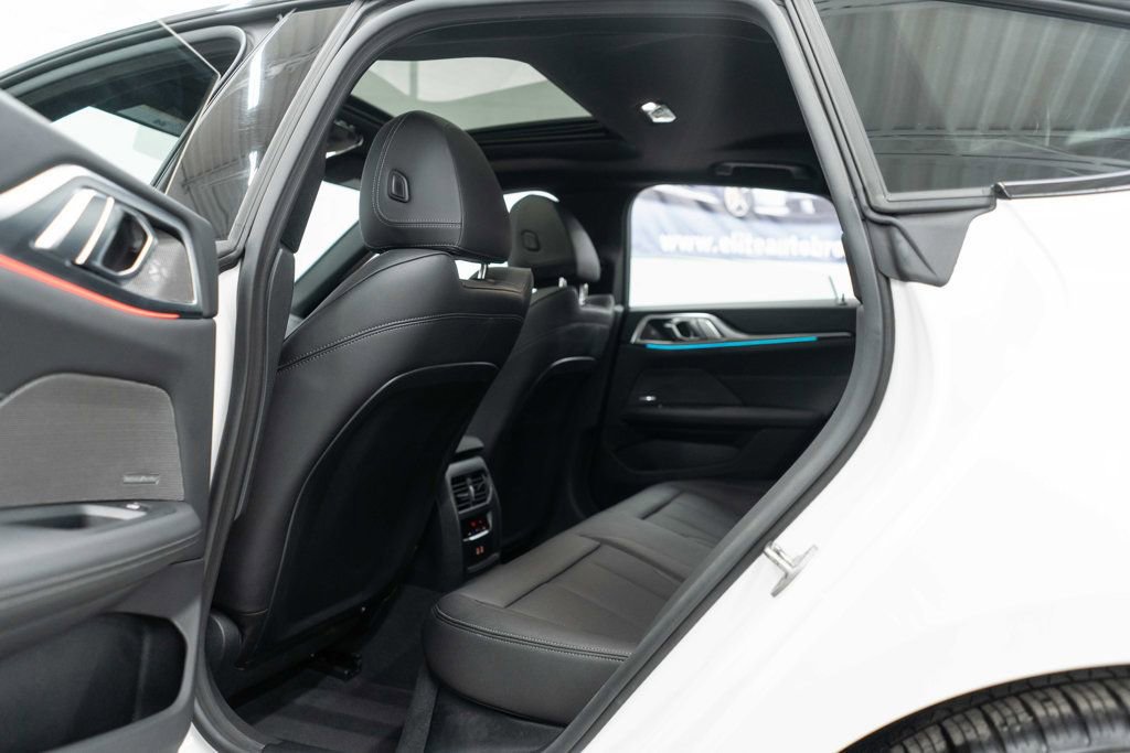 Used 2025 BMW 430i xDrive w/ M Sport Package image 33