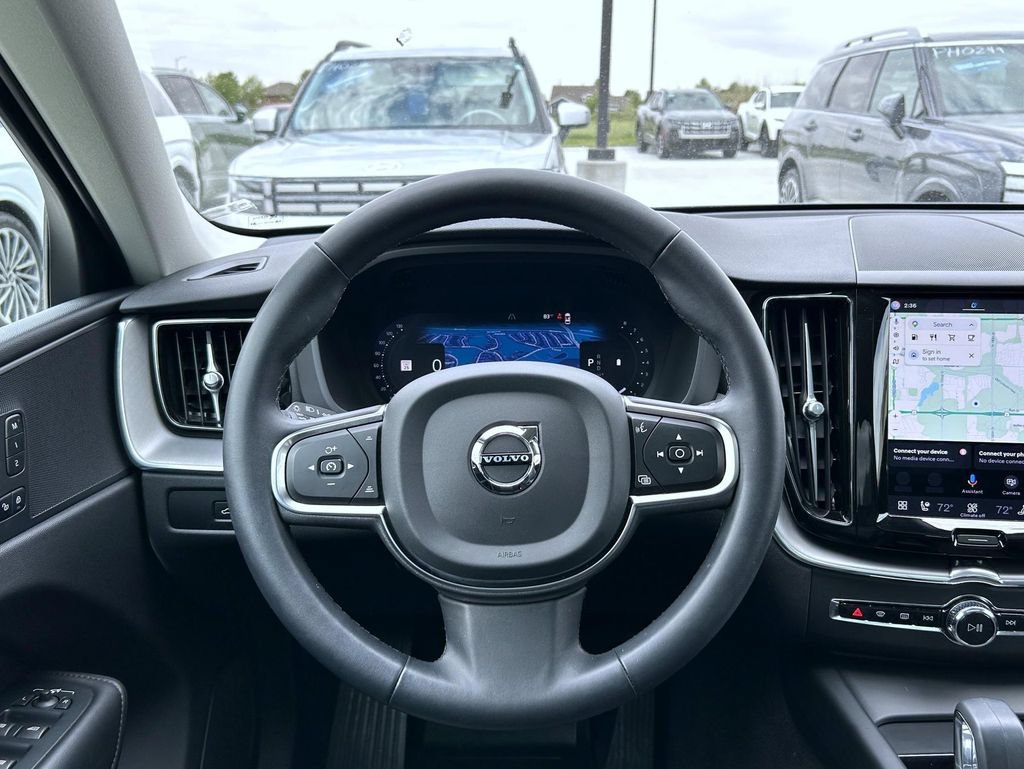 Used 2024 Volvo XC60 B5 Core w/ Climate Package AWD/4WD image 11