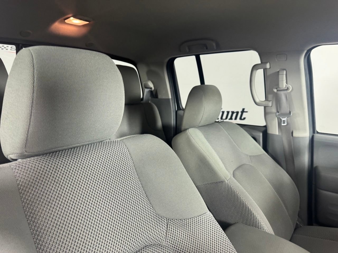 Used 2021 Nissan Frontier SV w/ Midnight Edition Floor Mats AWD/4WD image 33