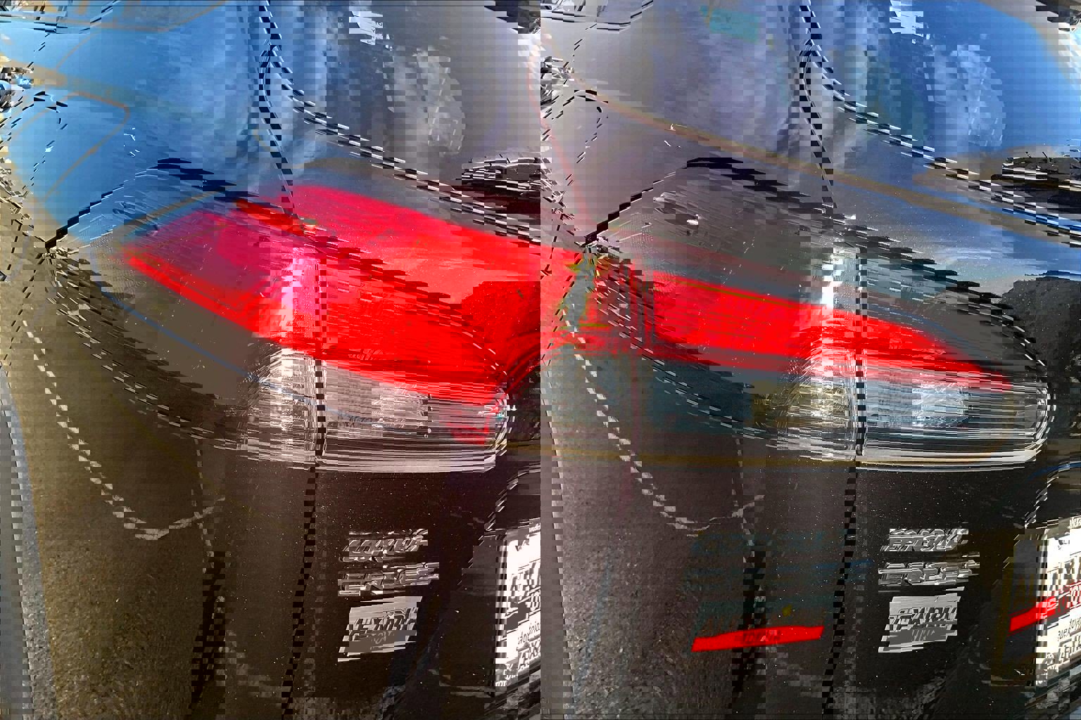 Used 2025 Toyota Corolla Cross XLE image 27