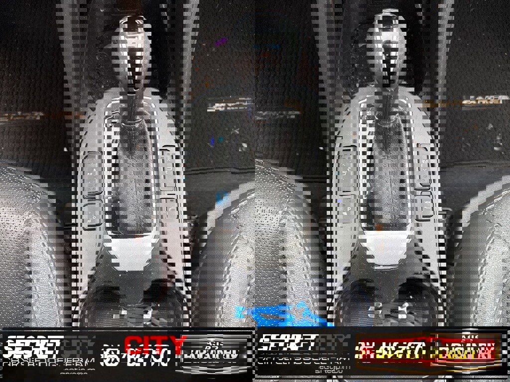 Used 2018 Hyundai Santa Fe Sport image 30