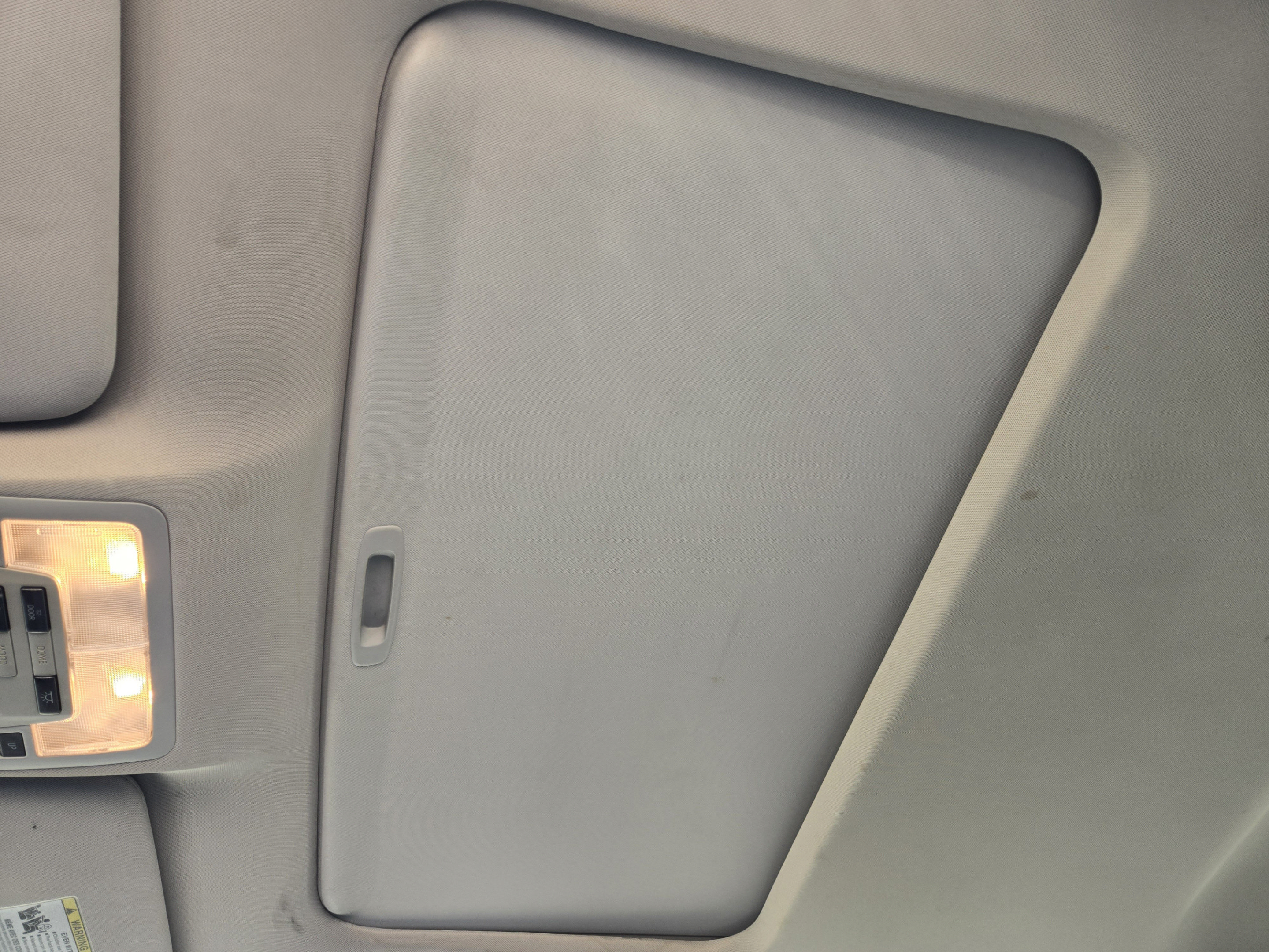 Used 2014 Toyota Avalon Limited w/ Technology Package FWD image 22
