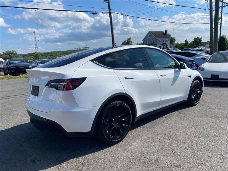 Used 2021 Tesla Model Y Long Range AWD/4WD image 5