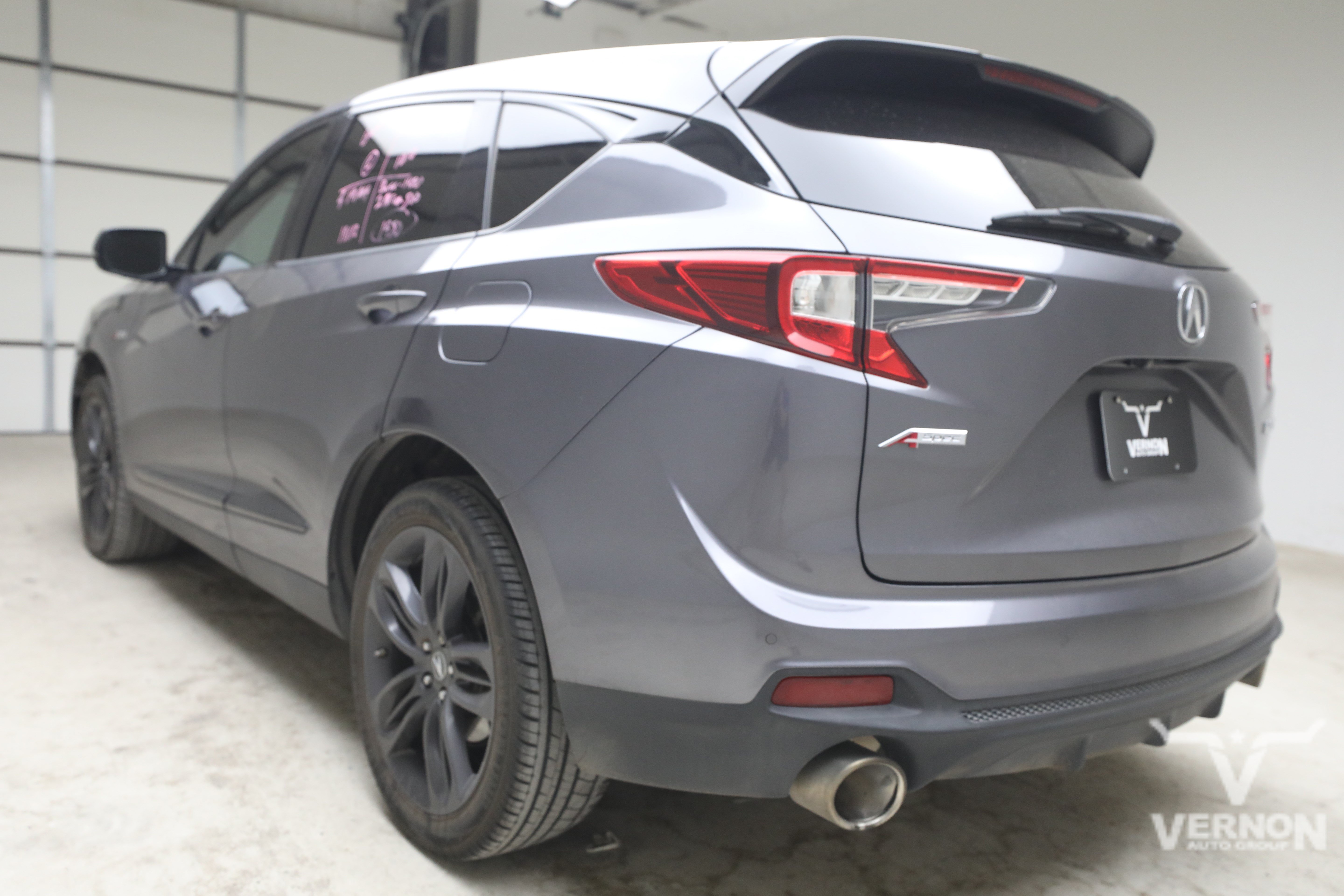 Used 2020 Acura RDX w/ Advance Package FWD image 2