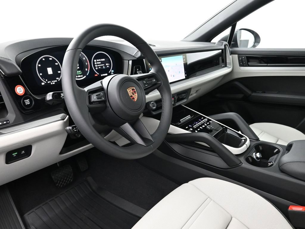 New 2026 Porsche Cayenne E-Hybrid Coupe image 4