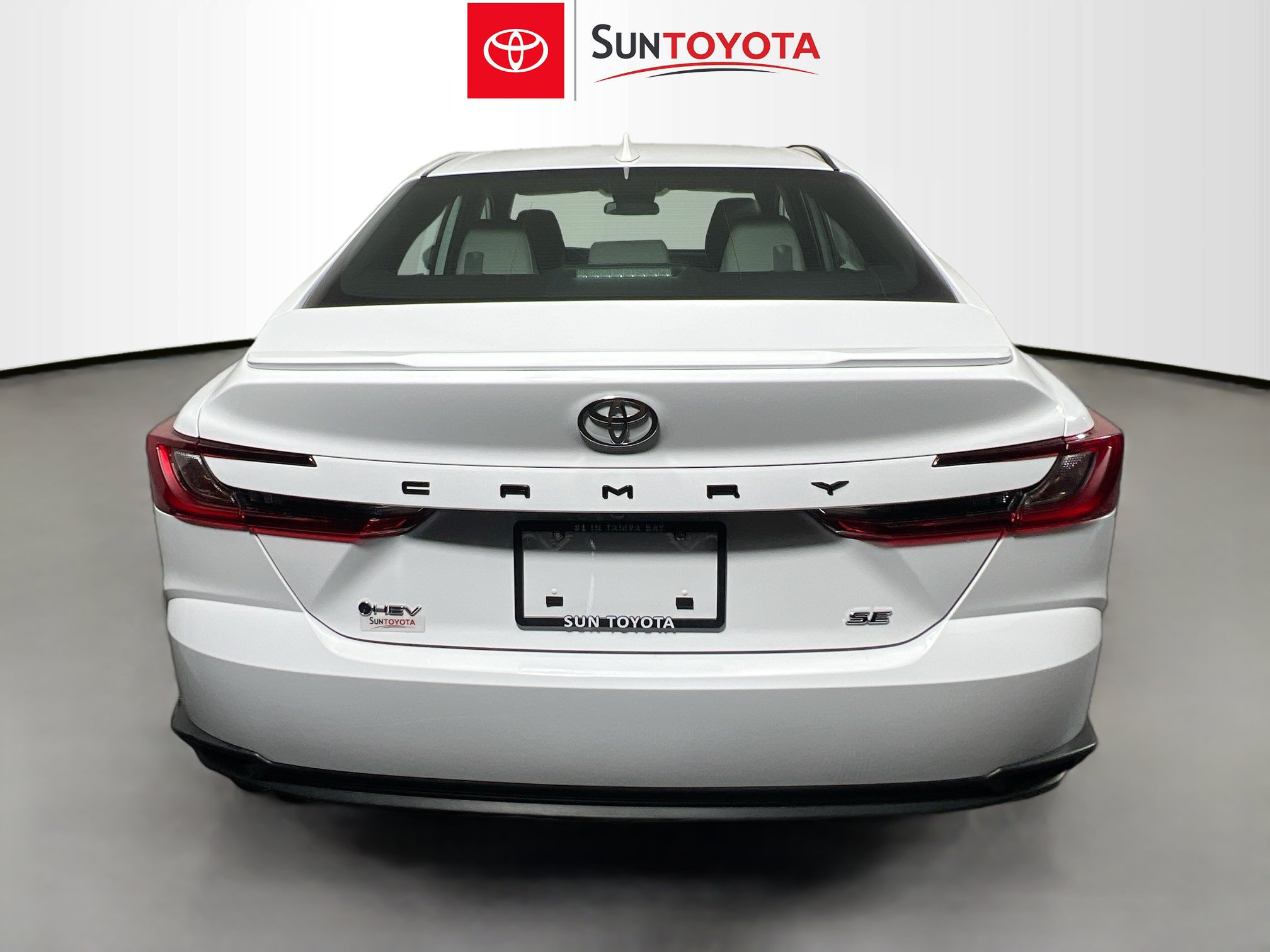 Used 2026 Toyota Camry SE FWD image 5