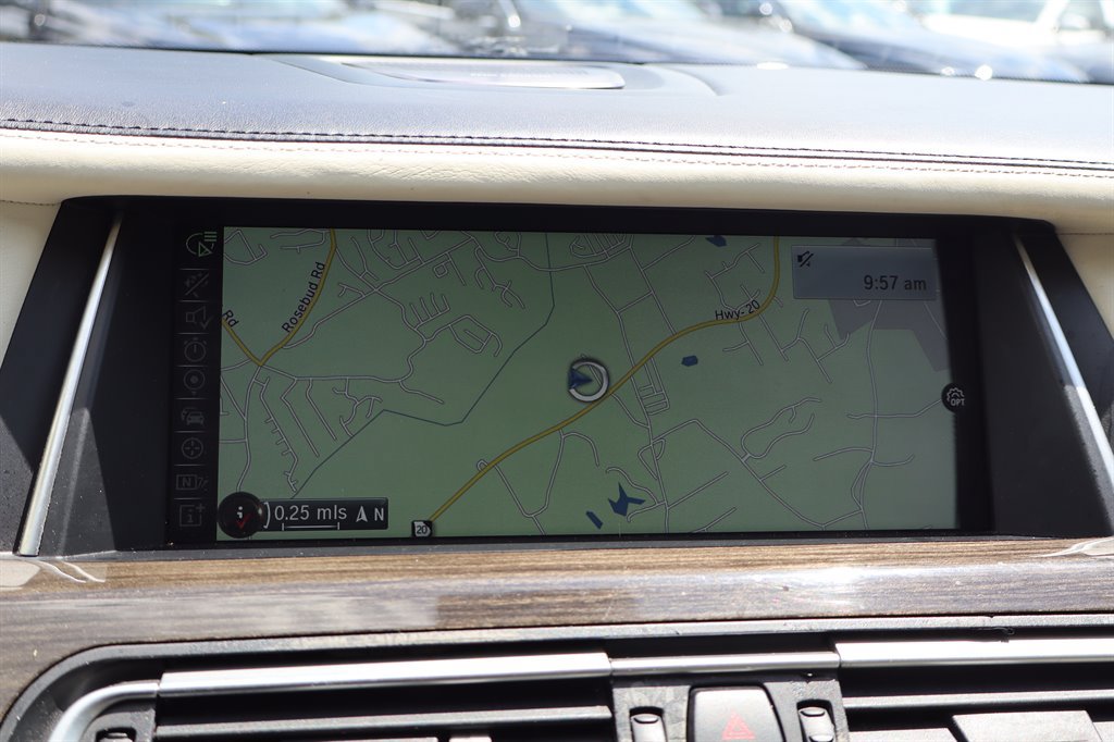 Used 2013 BMW 750Li RWD image 26