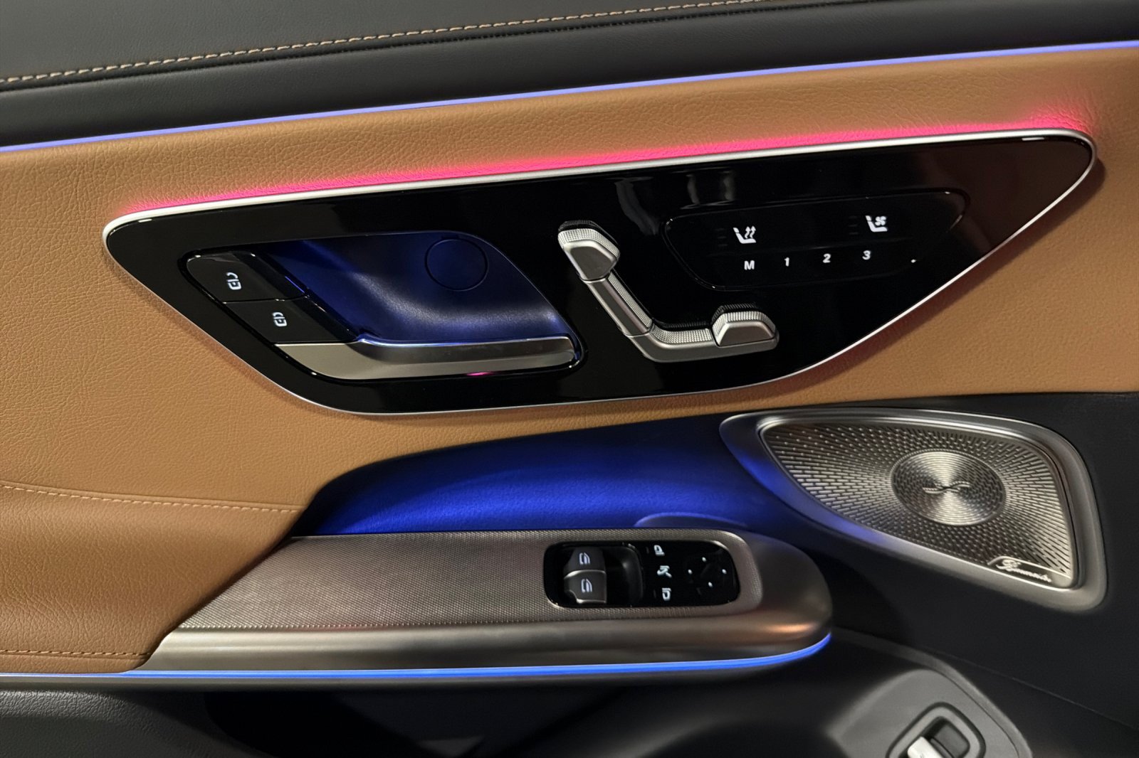 New 2026 Mercedes-Benz CLE 300 4MATIC Coupe image 10
