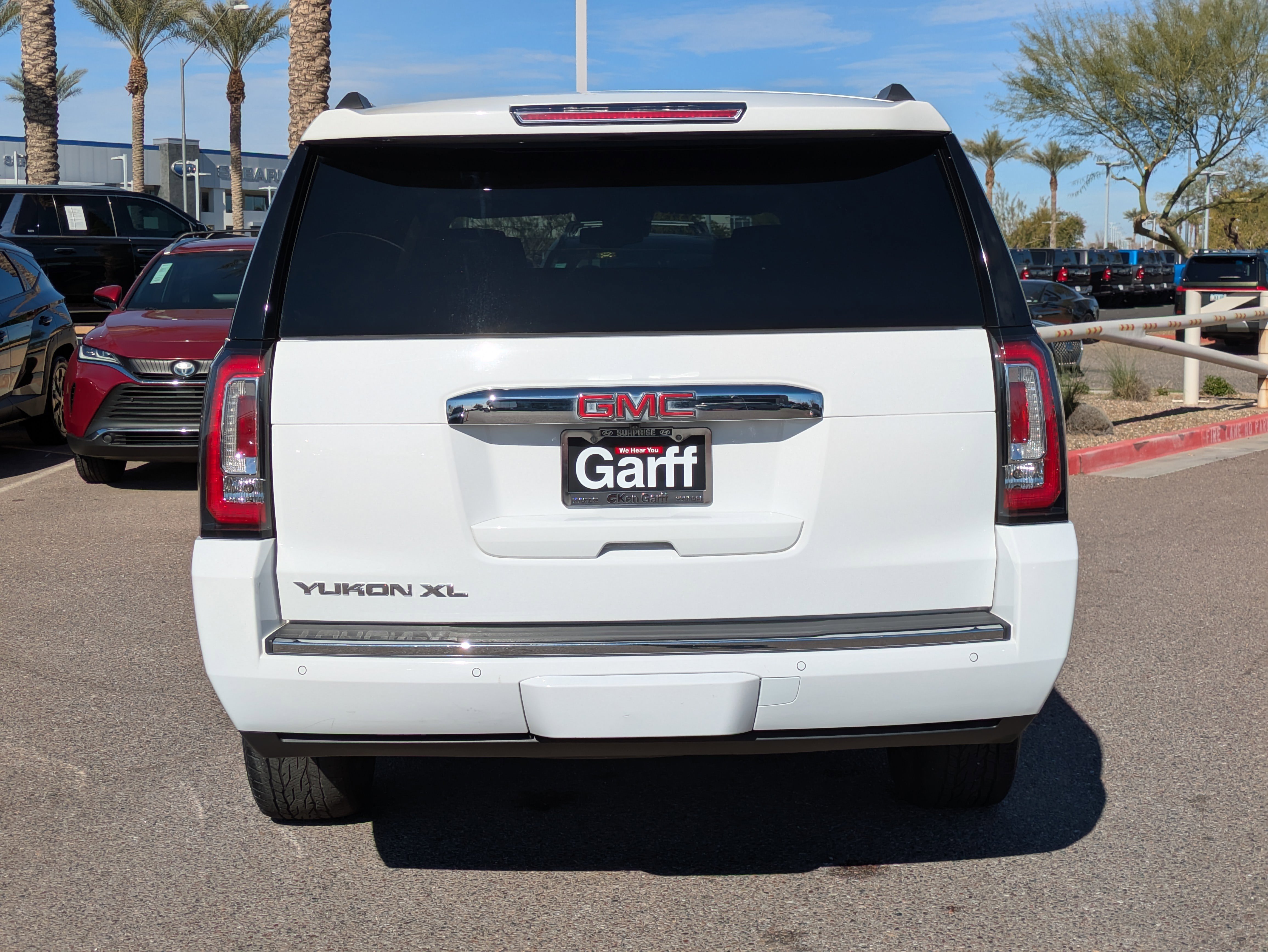 Used 2020 GMC Yukon XL Denali w/ Open Road Package image 4