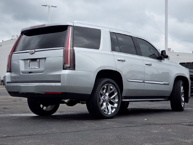 Used 2020 Cadillac Escalade Luxury AWD/4WD image 19