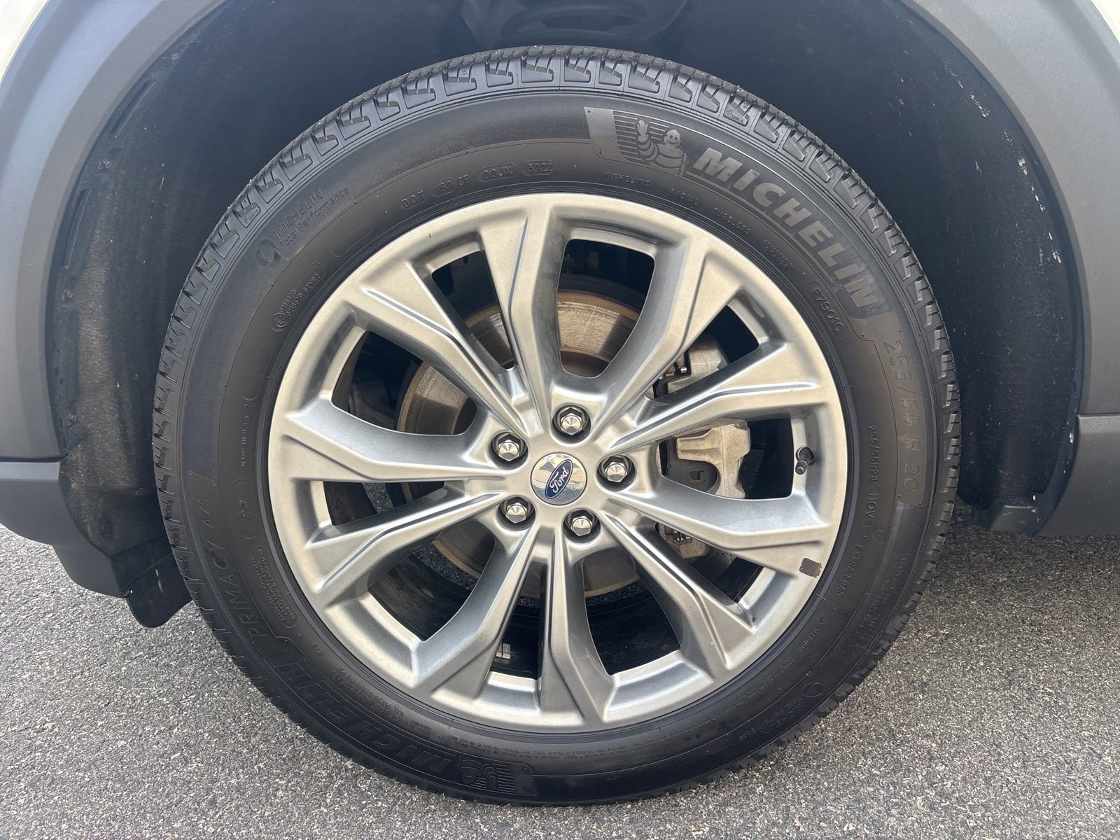 Certified 2023 Ford Explorer Limited w/ Limited Technology Package AWD/4WD image 60