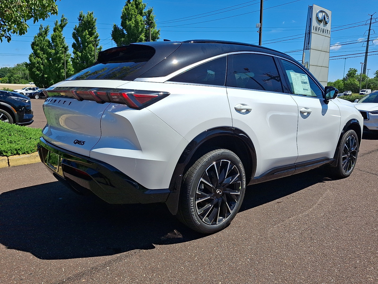 New 2027 INFINITI QX65 Autograph AWD/4WD image 4