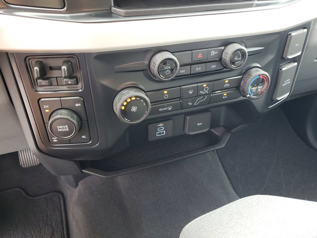 Used 2025 Ford F350 XLT w/ FX4 Off-Road Package AWD/4WD image 23