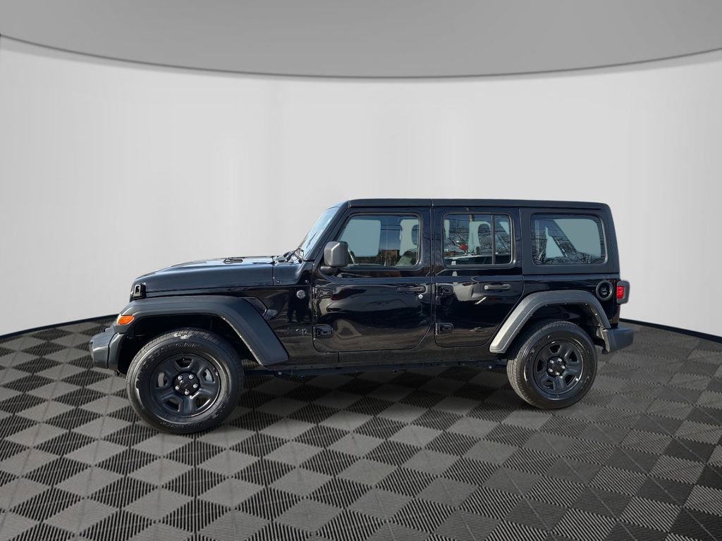 Used 2022 Jeep Wrangler Unlimited Sport image 4