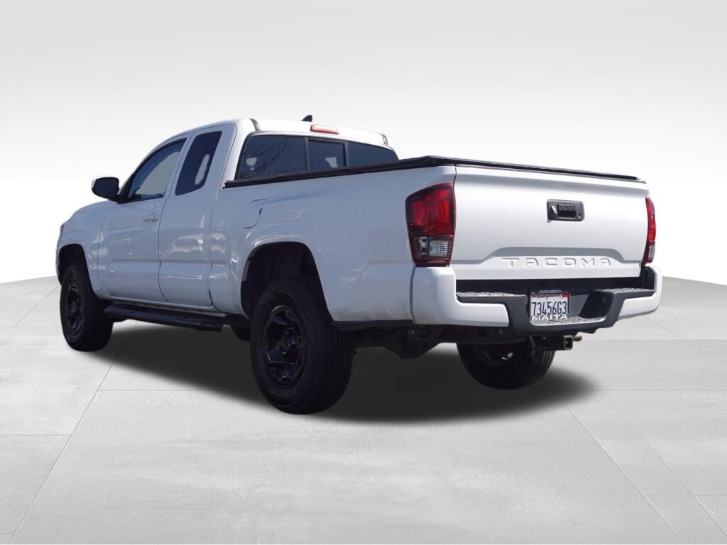 Certified 2019 Toyota Tacoma SR w/ SR Convenience Package image 6