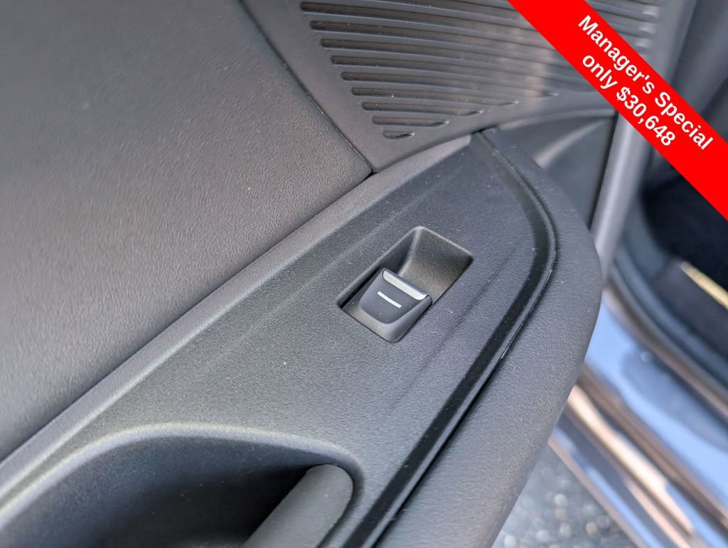 Used 2023 Acura TLX w/ Technology Package FWD image 11