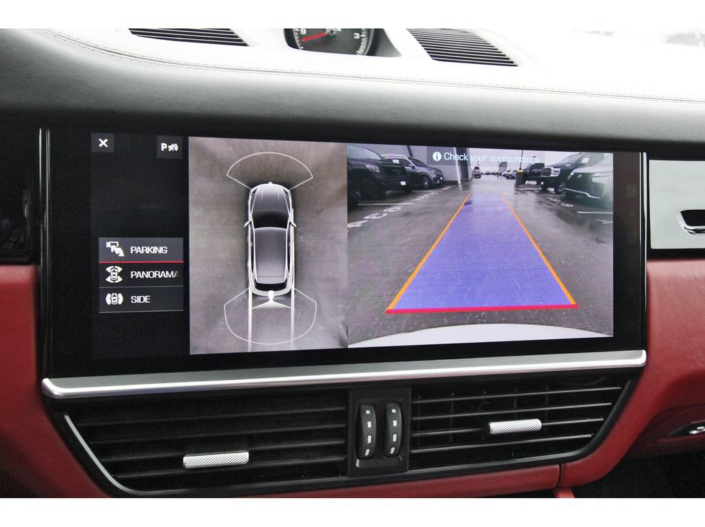 Used 2021 Porsche Cayenne AWD/4WD image 22