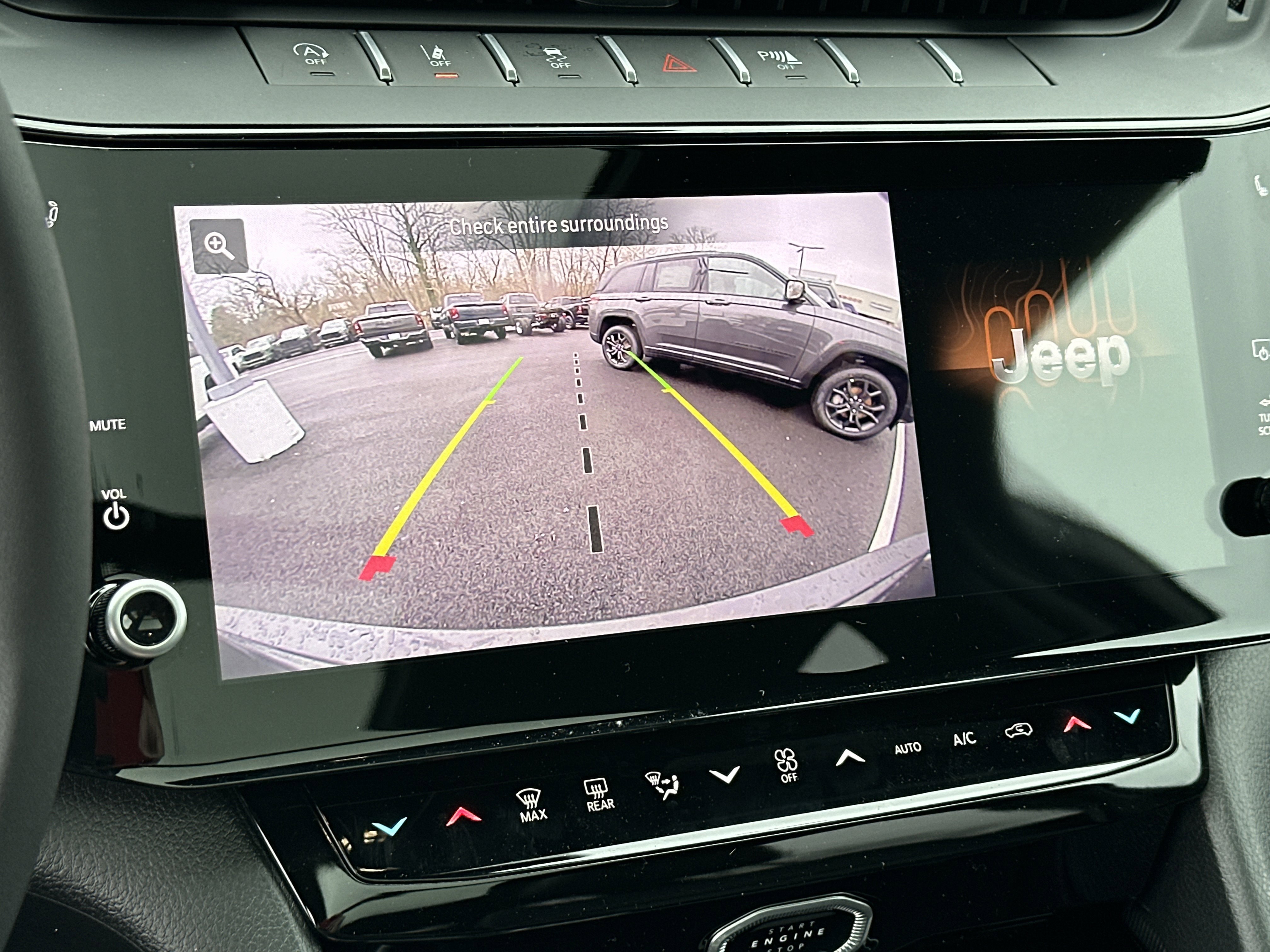 New 2026 Jeep Grand Cherokee Limited image 7