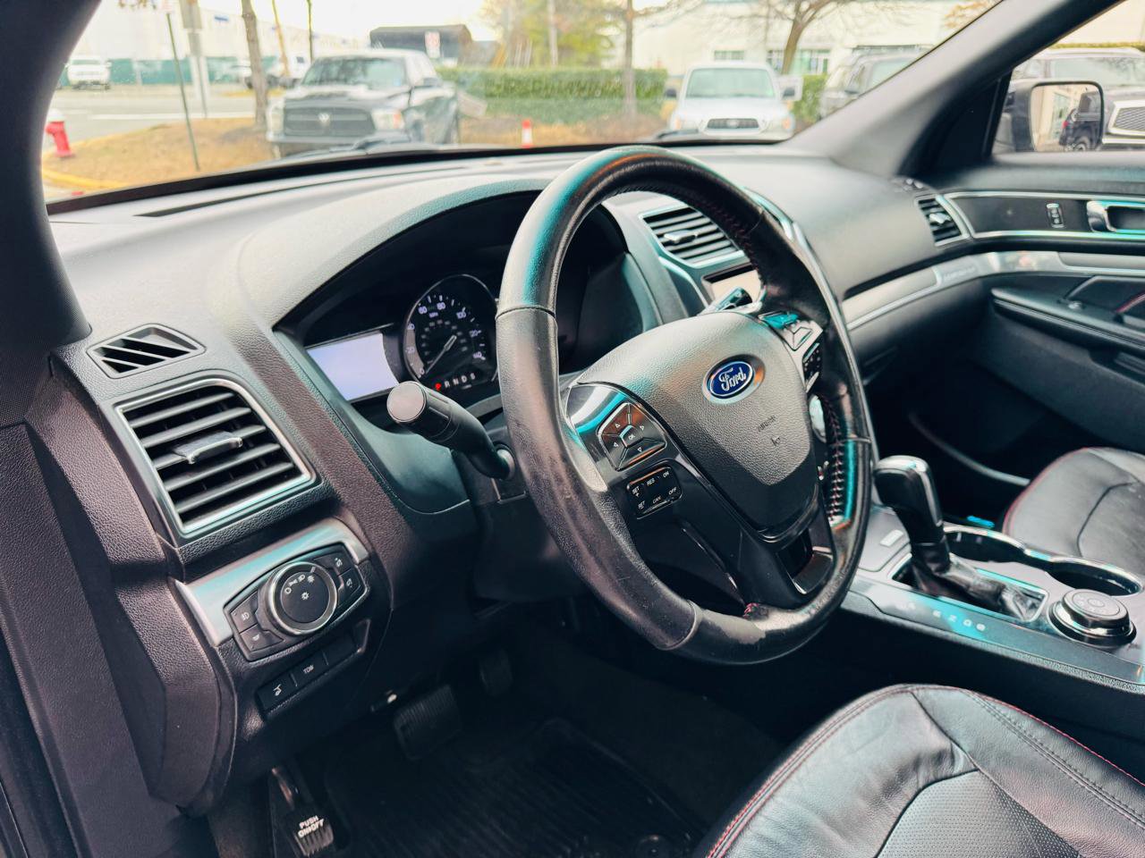 Used 2016 Ford Explorer Sport image 13