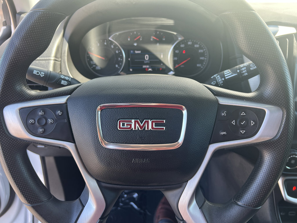 Used 2024 GMC Terrain SLE image 12