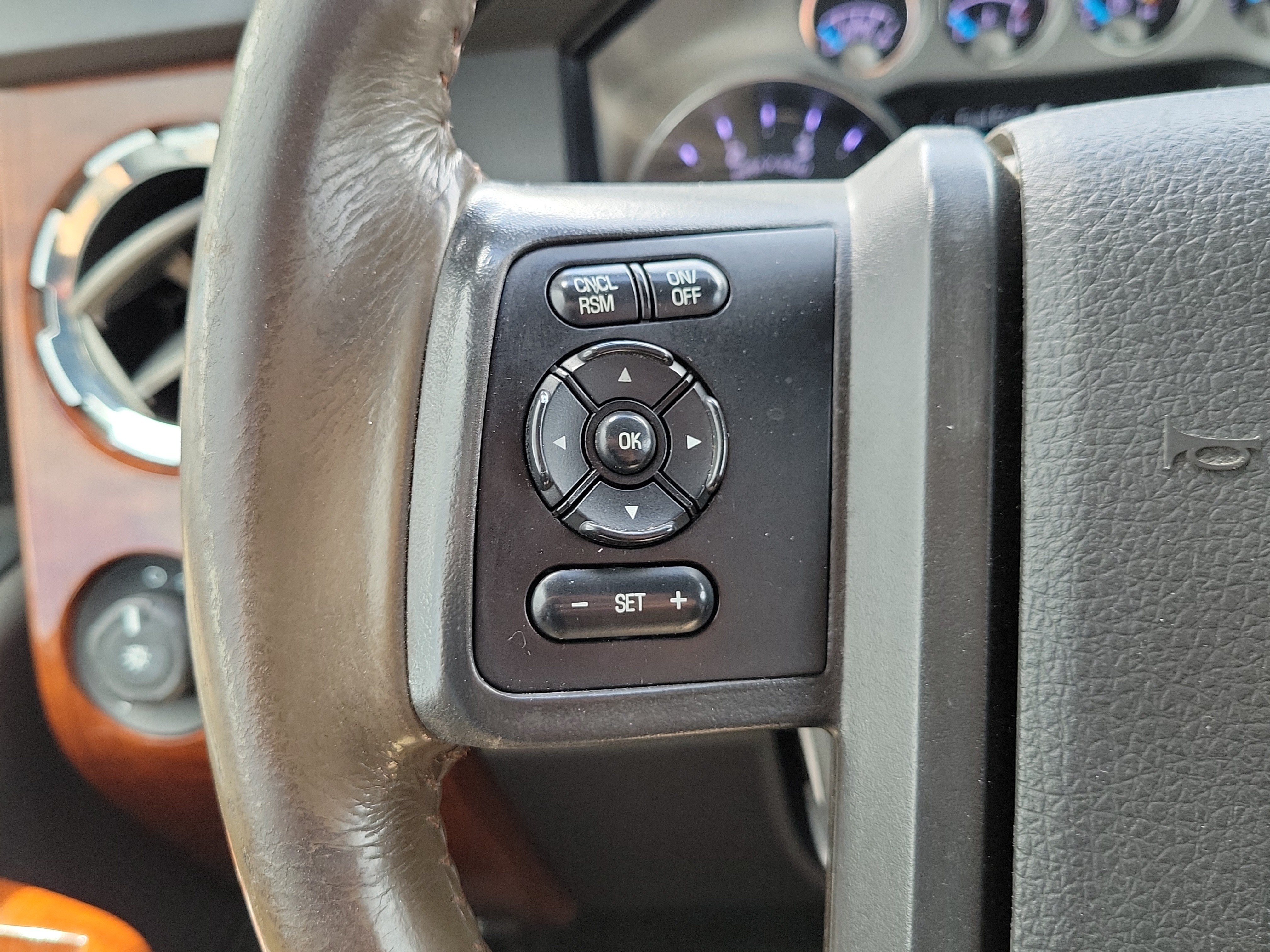 Used 2015 Ford F350 King Ranch w/ FX4 Off-Road Package AWD/4WD image 30