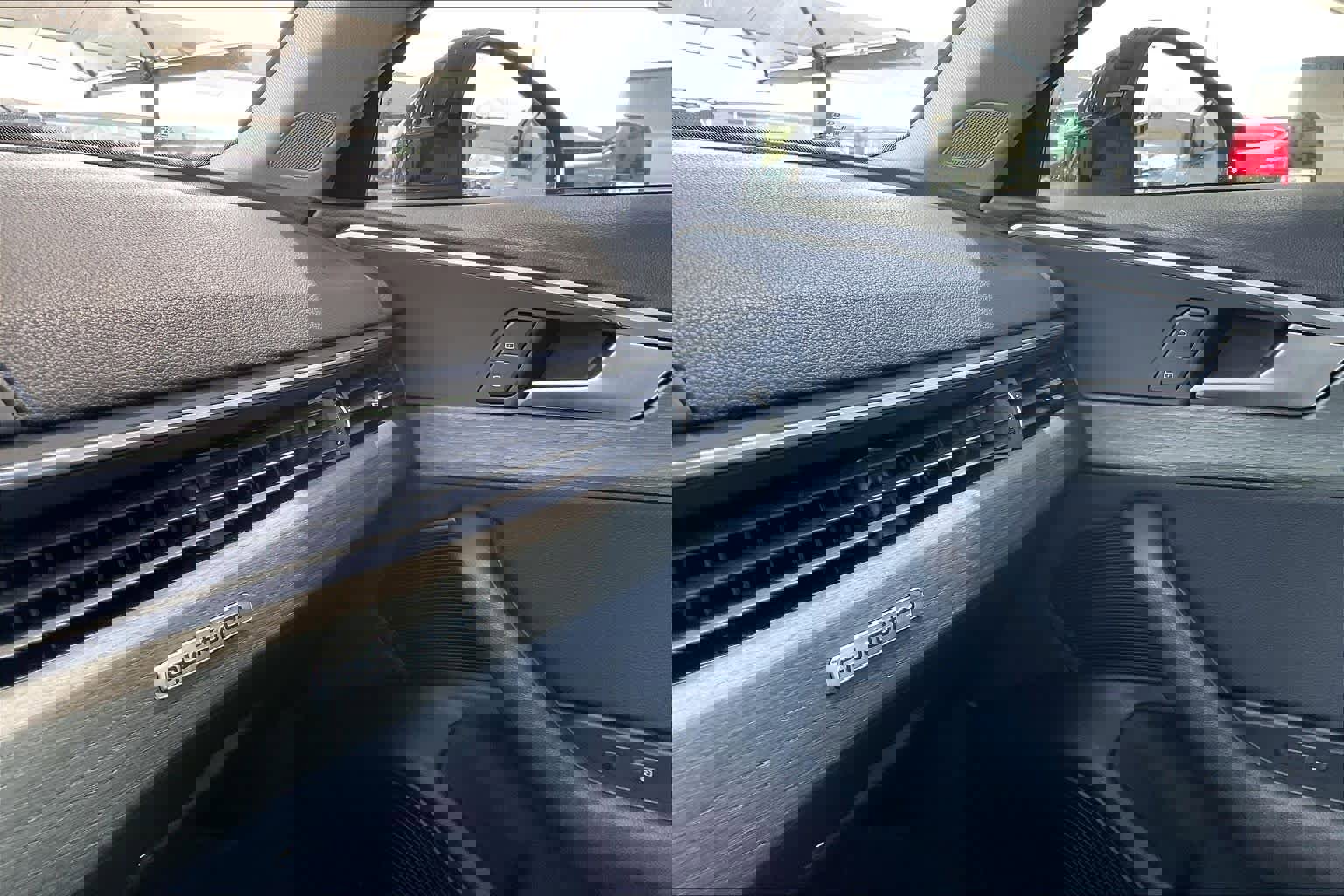 Used 2018 Audi A4 2.0T Premium Plus w/ Premium Plus Package image 31