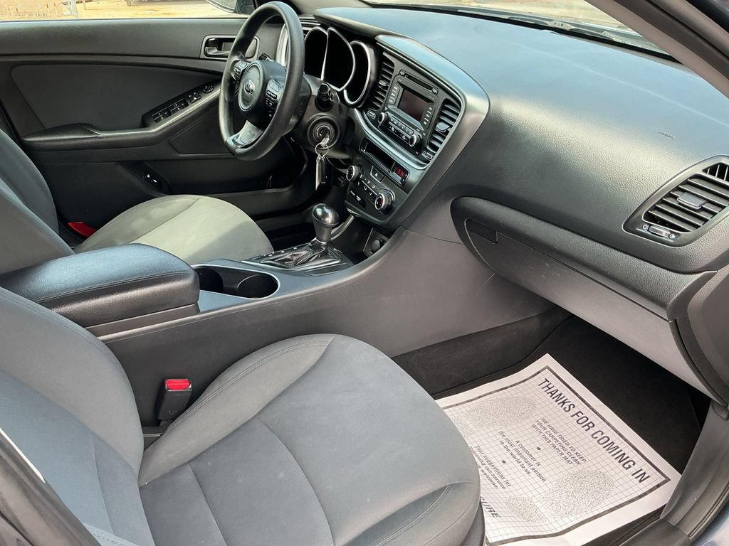 Used 2015 Kia Optima LX FWD image 23