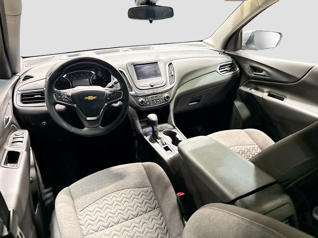Certified 2024 Chevrolet Equinox LT w/ LPO, Floor Liner Package image 21