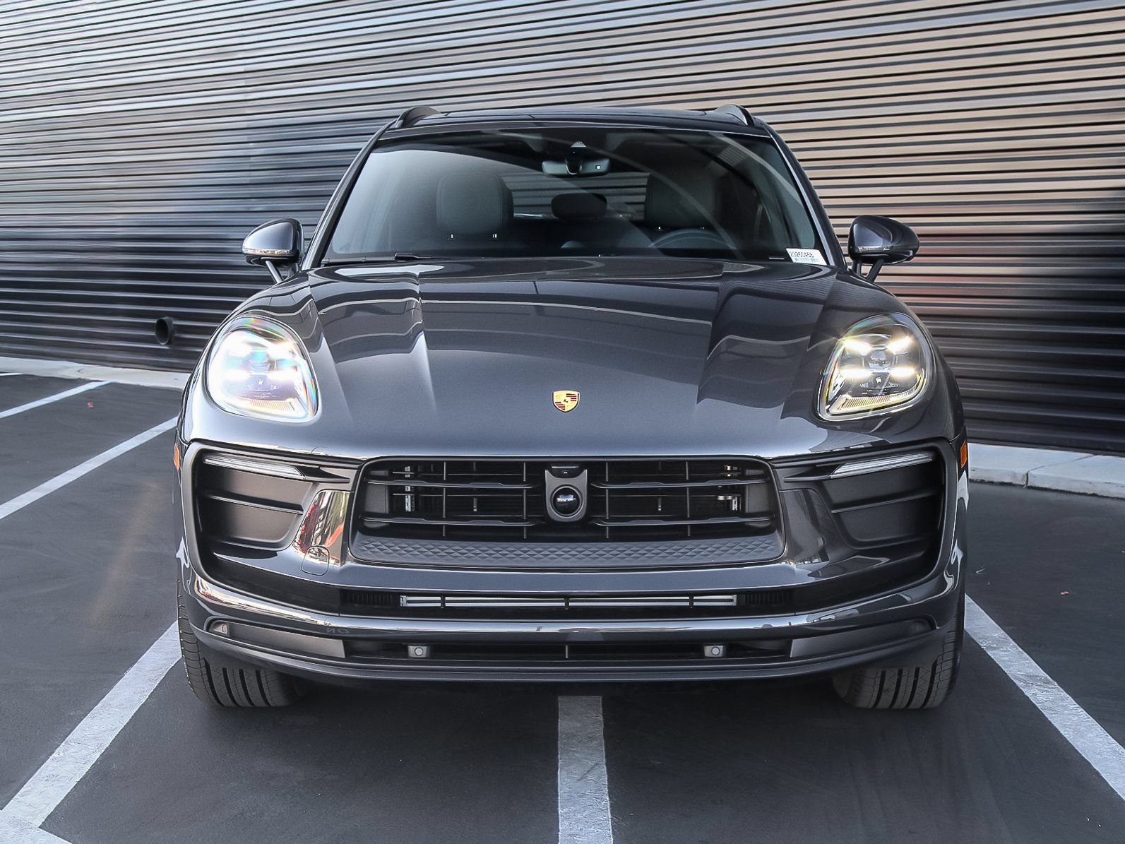 New 2026 Porsche Macan AWD/4WD image 9