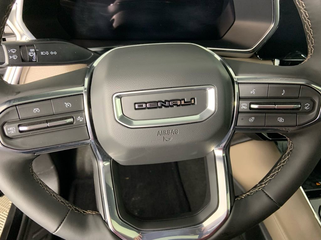 Used 2026 GMC Canyon Denali AWD/4WD image 29
