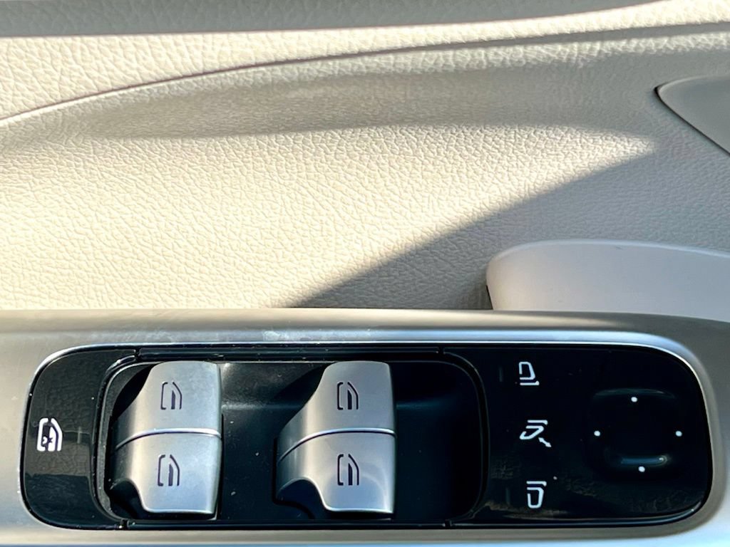 Certified 2023 Mercedes-Benz C 300 4MATIC Sedan image 26