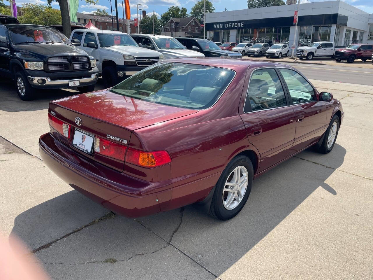 Used 2001 Toyota Camry LE image 5