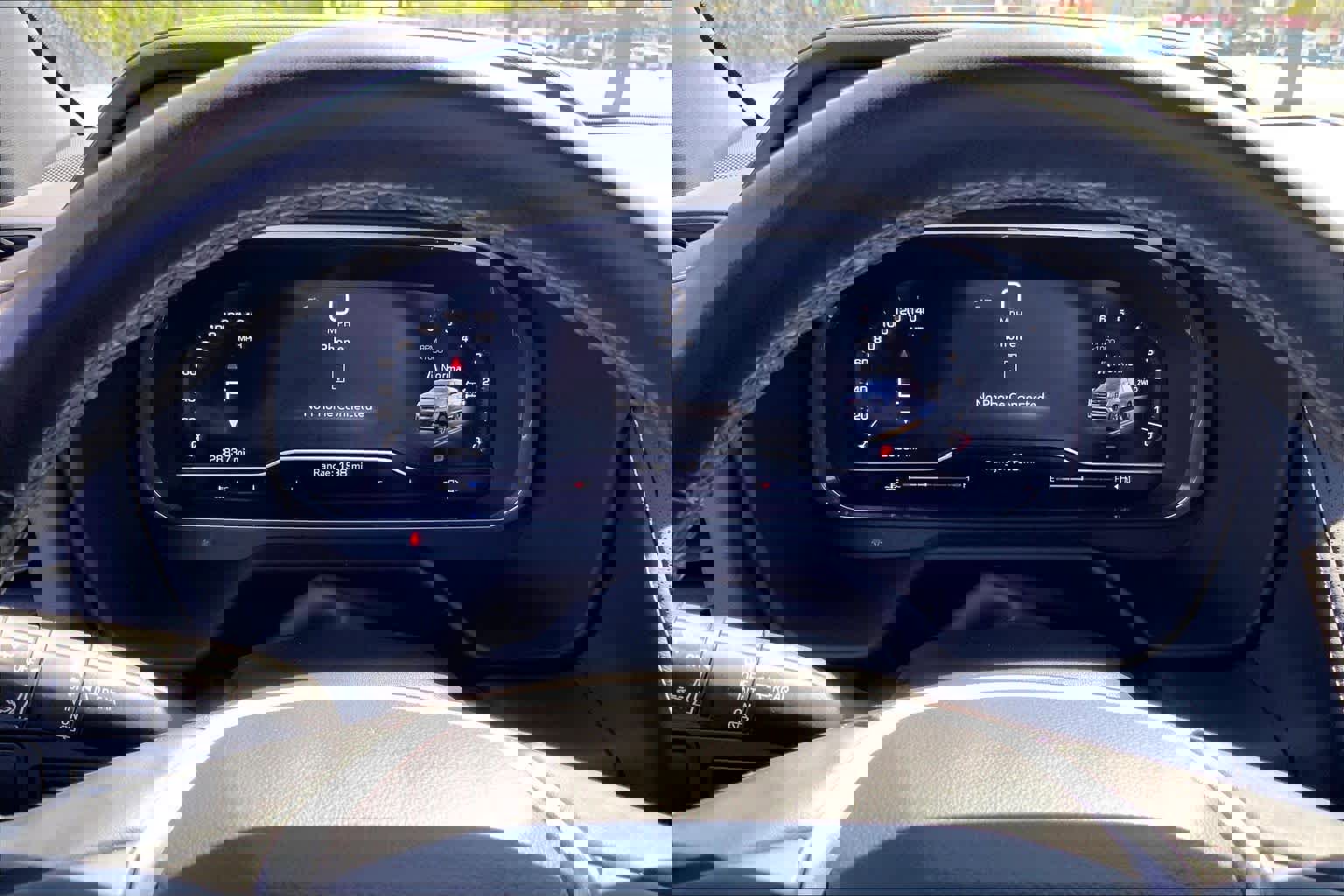 Used 2023 GMC Yukon XL SLT w/ SLT Premium Package image 22