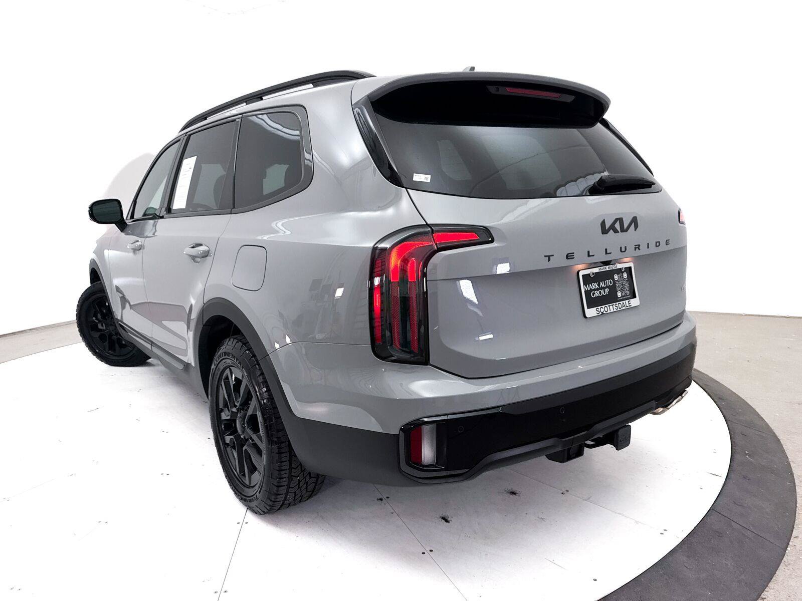 Used 2025 Kia Telluride SX Prestige X-Pro AWD/4WD image 10