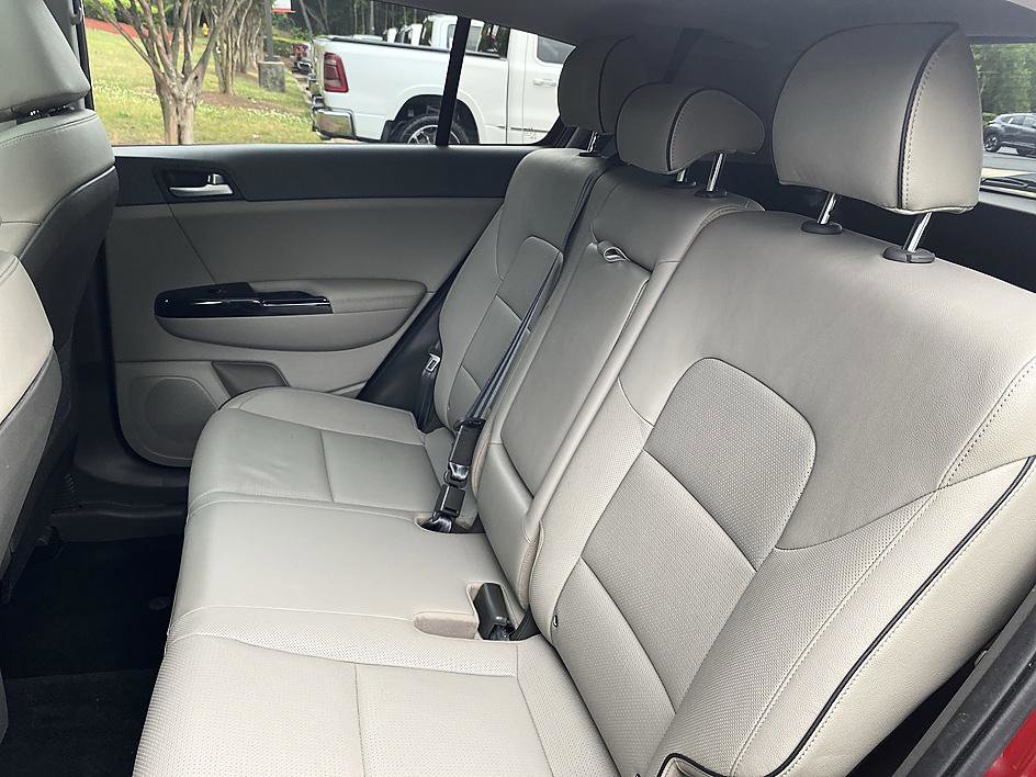 Used 2019 Kia Sportage EX w/ Option Group 040 FWD image 12