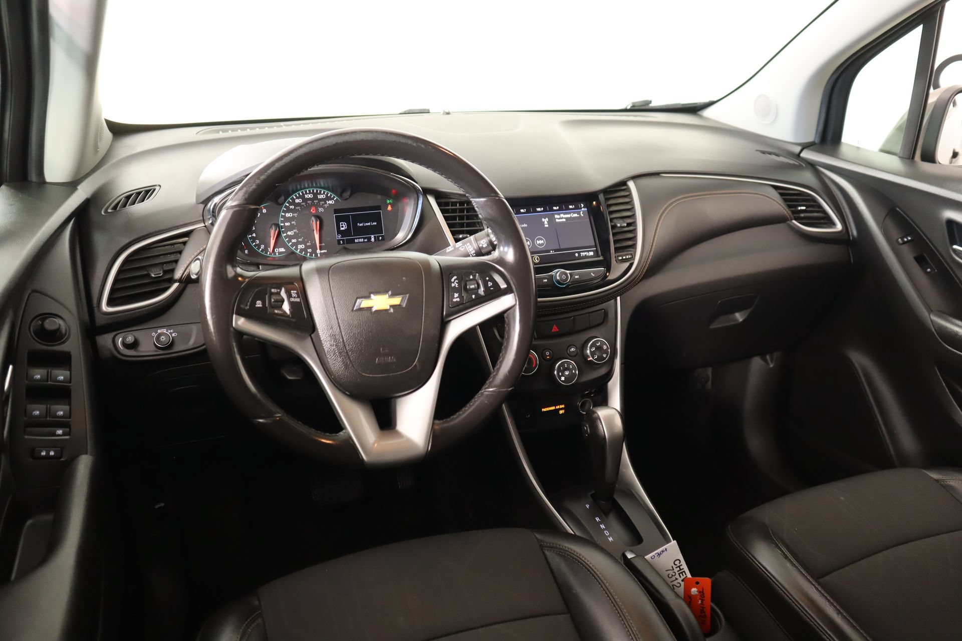 Used 2022 Chevrolet Trax LT w/ Driver Confidence Package AWD/4WD image 2