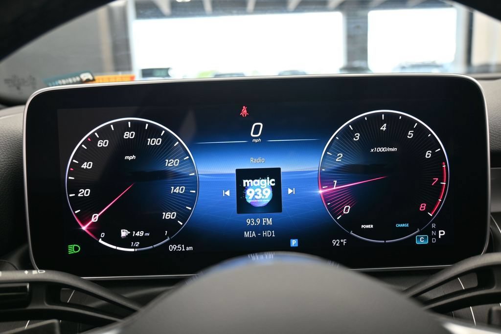 Used 2024 Mercedes-Benz C 300 Sedan image 32