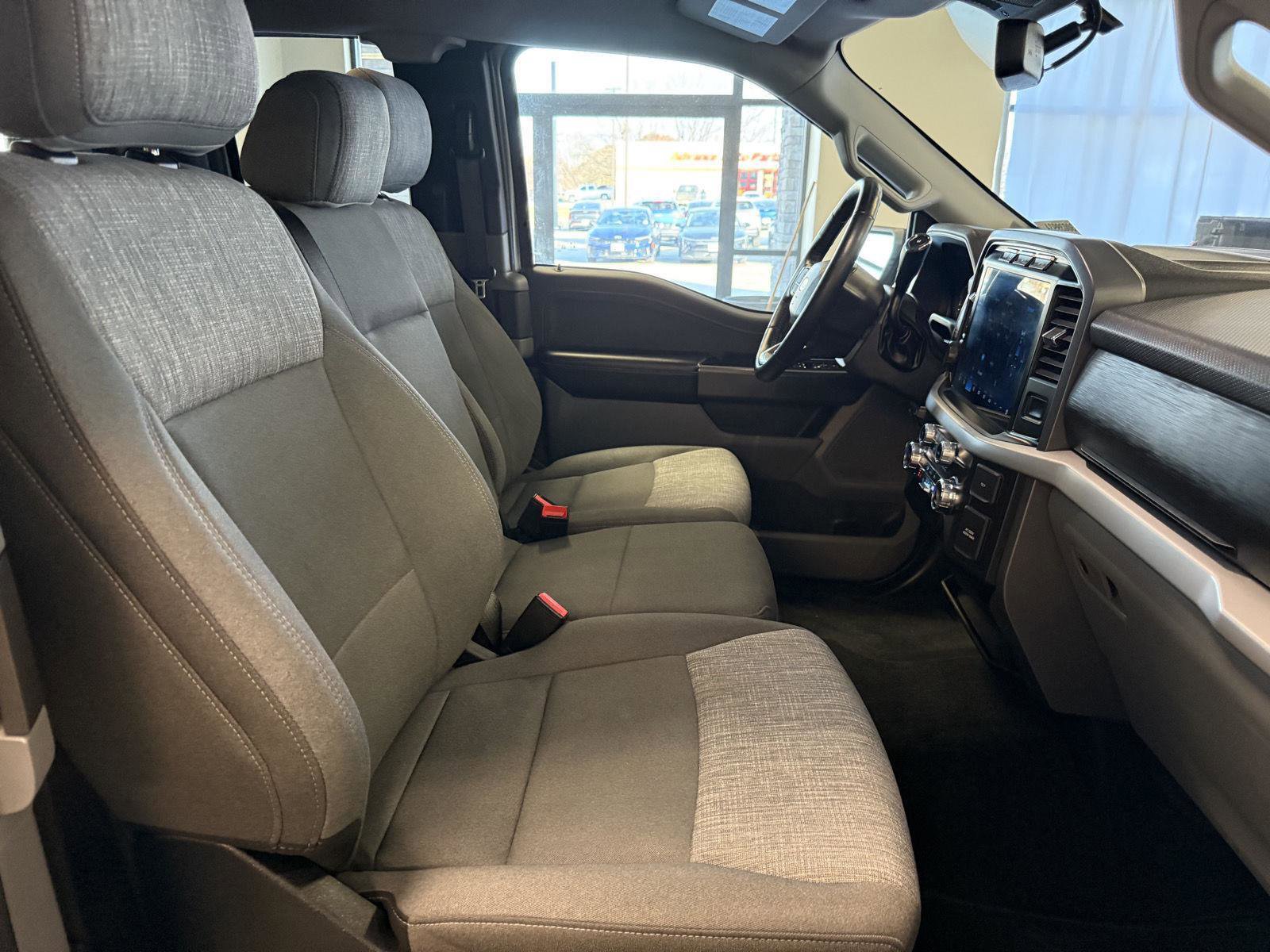 Used 2021 Ford F150 XLT w/ Equipment Group 302A High image 19