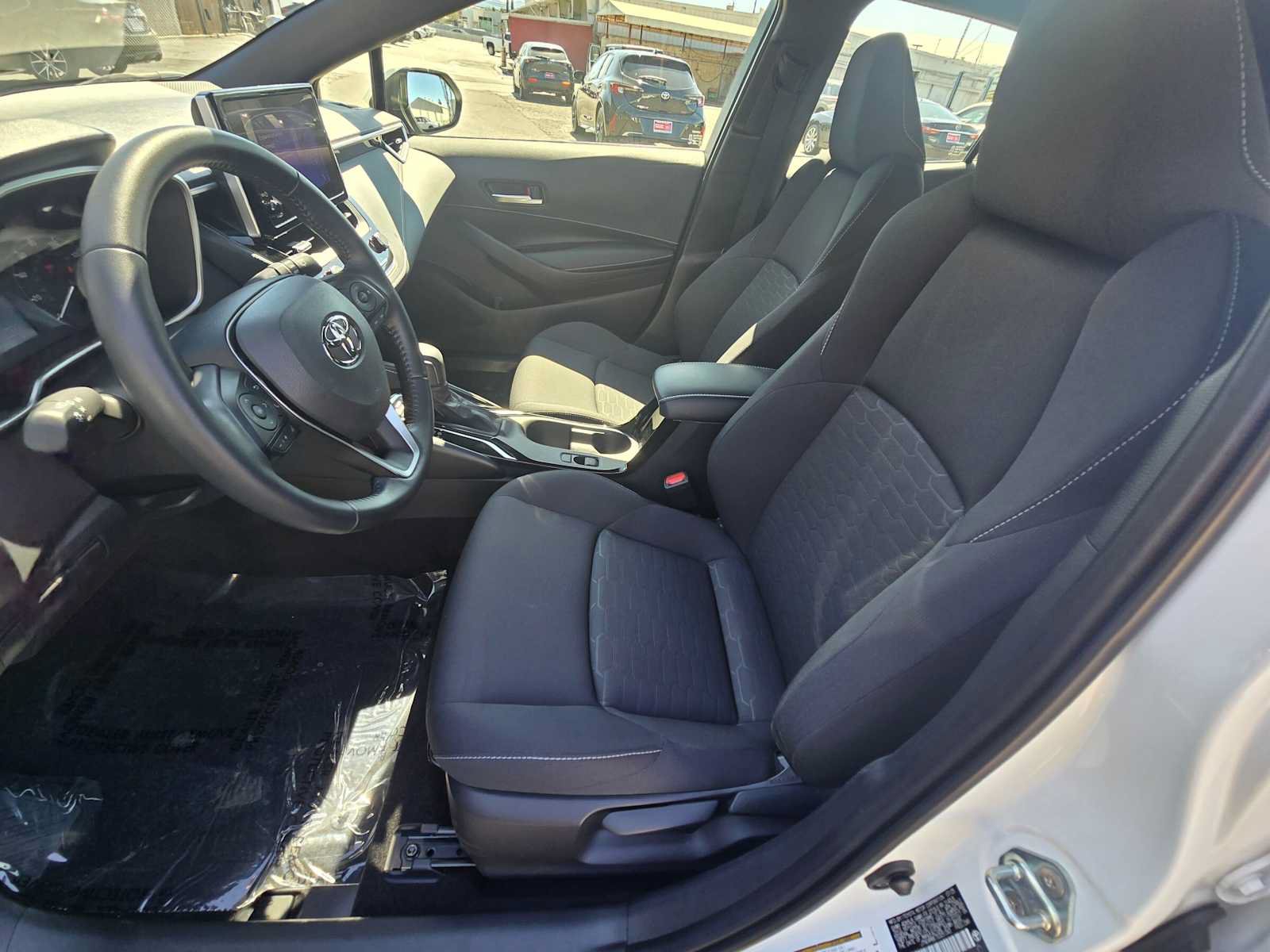 Used 2025 Toyota Corolla SE FWD image 21