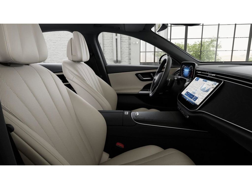 New 2026 Mercedes-Benz E 450 4MATIC Sedan image 4