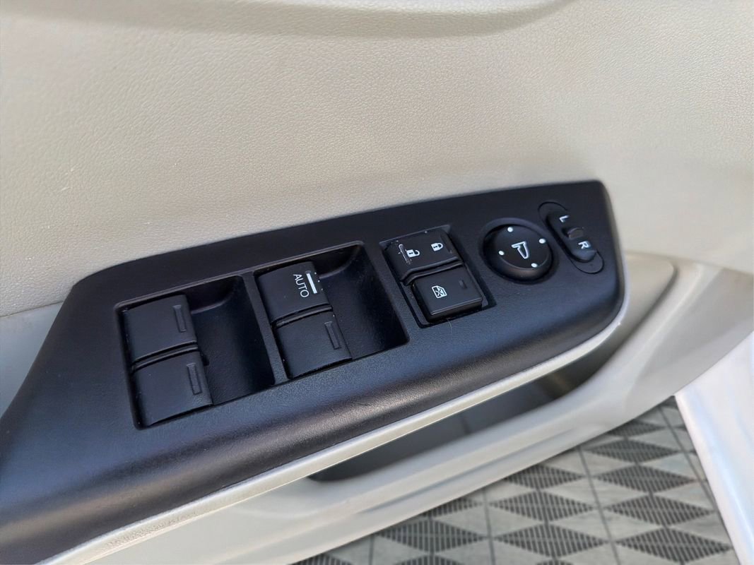 Used 2012 Honda Civic LX image 44