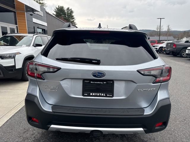 Used 2025 Subaru Outback Limited AWD/4WD image 5